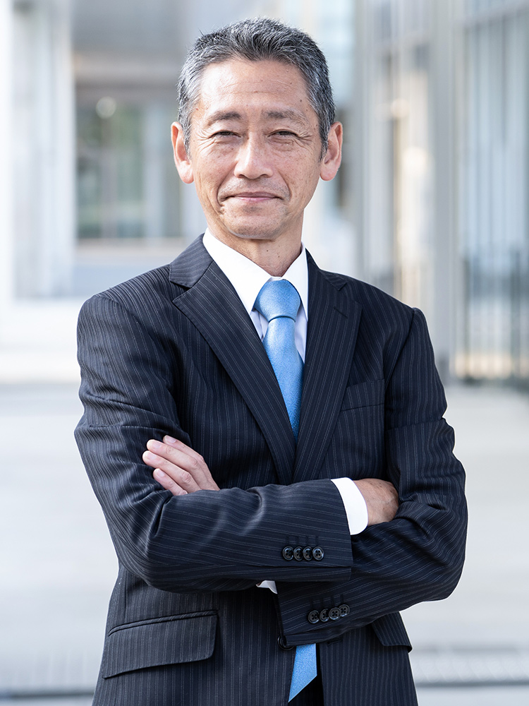 有限会社エム・ツー　代表取締役社長　恵睦　太郎